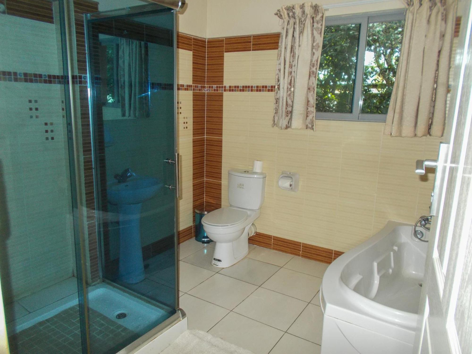 Waterfalls Hotel ลุซากา ภายนอก รูปภาพ